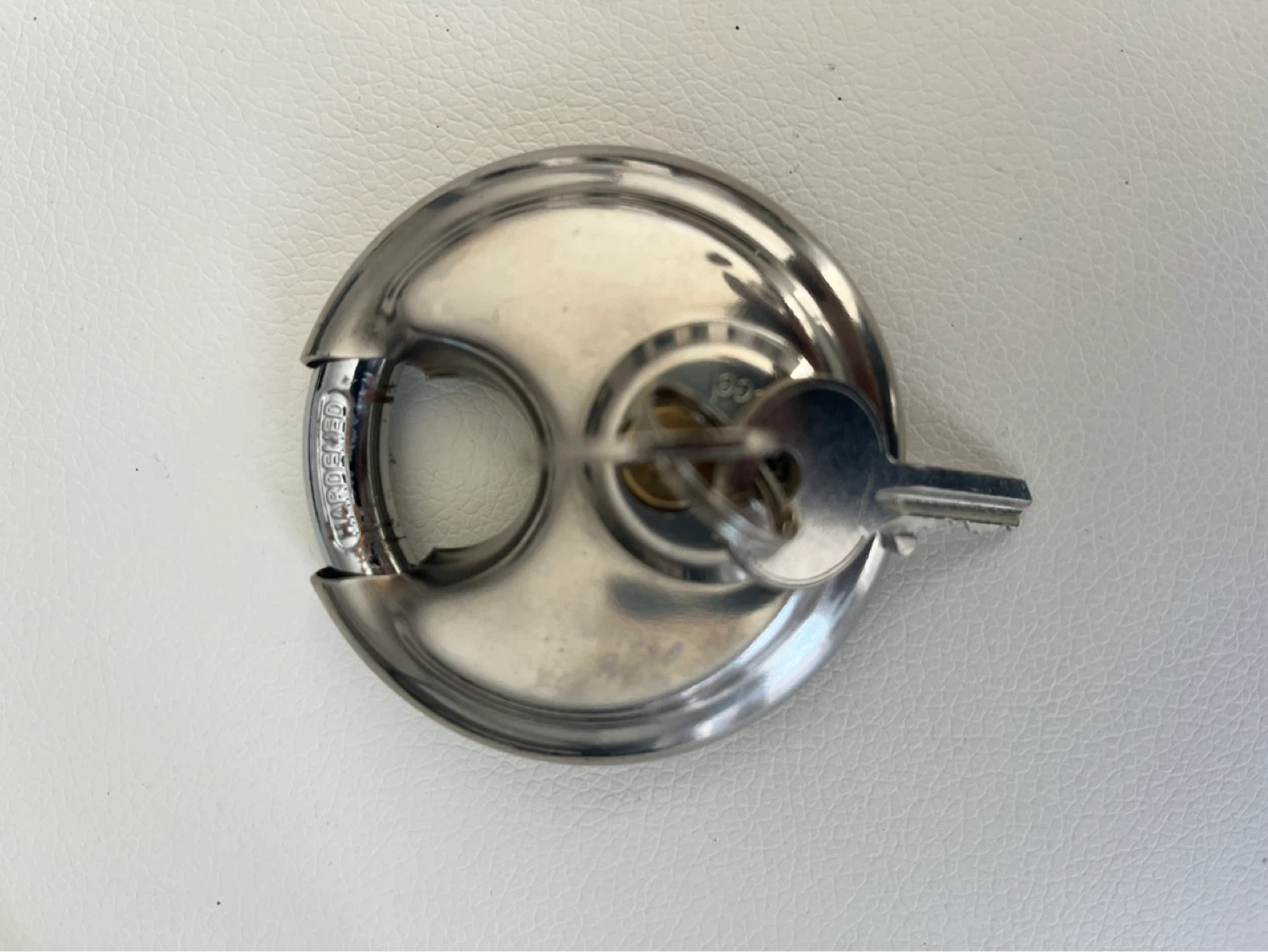 ⚽️ Hardened Disc Lock with 2 Keys