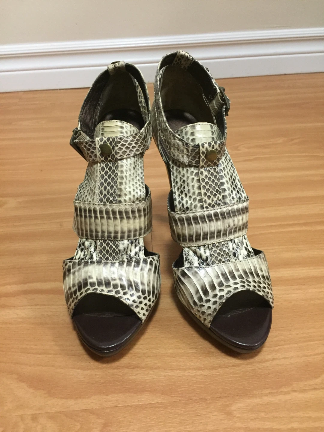 ALDO Snake Print Heels ⚽
