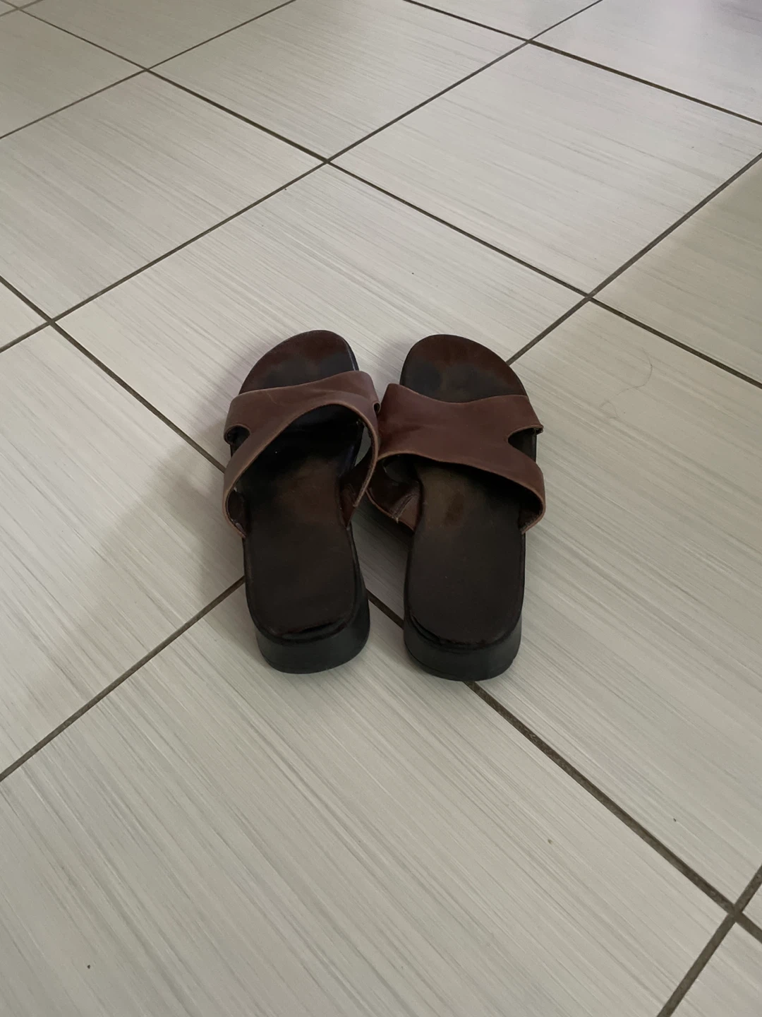 Brown Slide Sandals⚽️