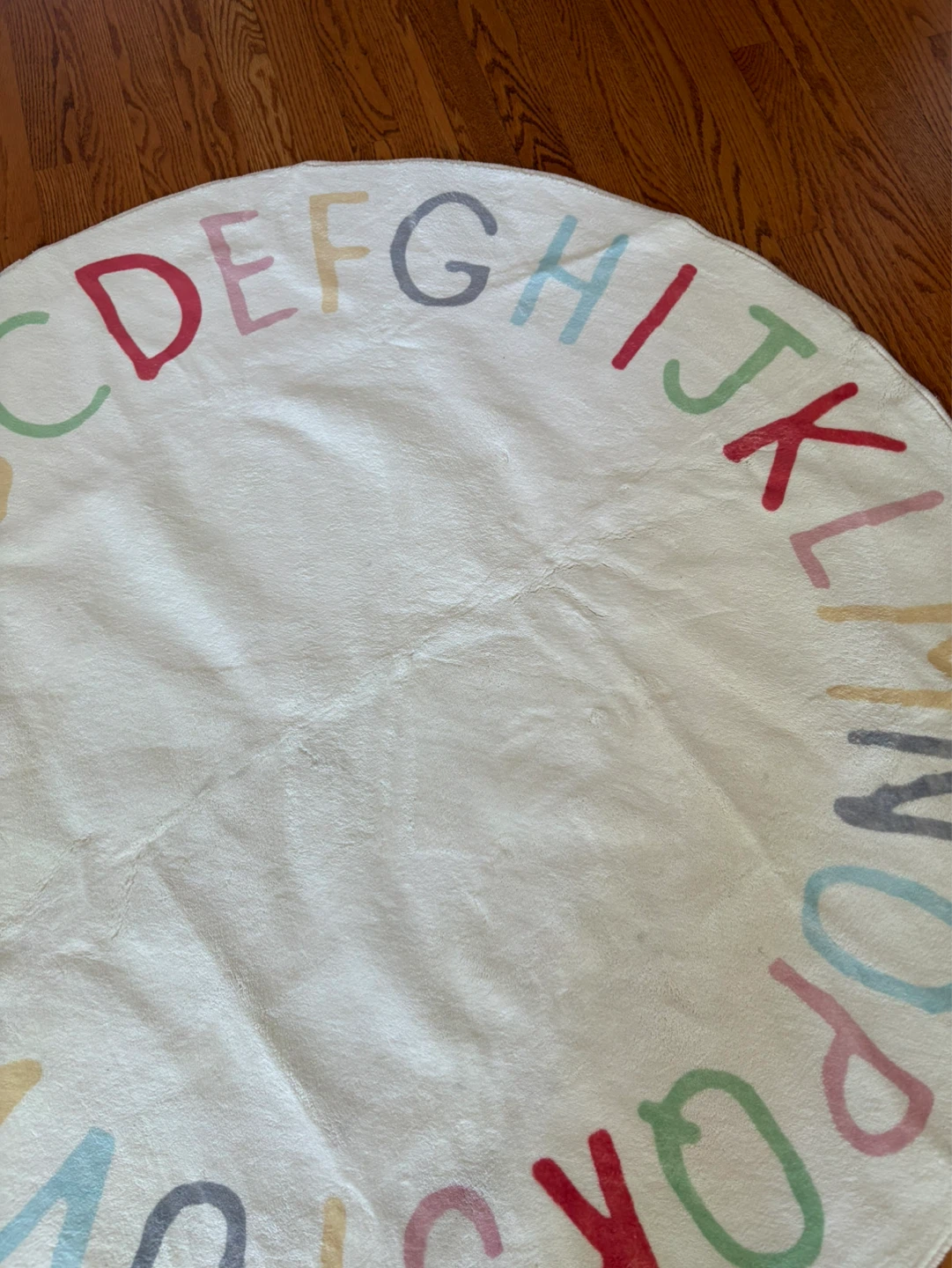 Round Alphabet Area Rug 4ft - photo 3