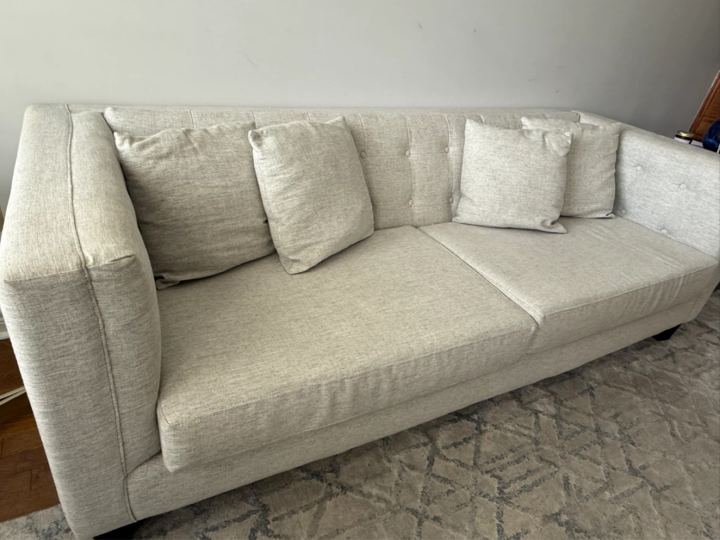 Light Beige Sofa with Tufted Back - photo 5