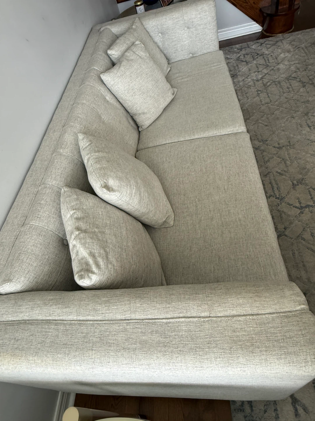 Light Beige Sofa with Tufted Back