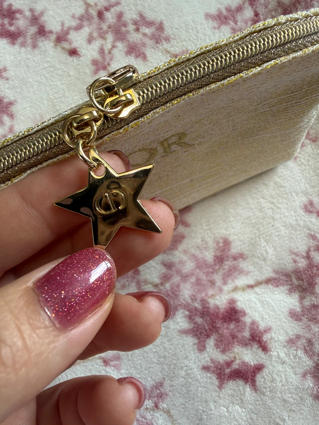 Dior Beauty Pouch with Star Charm ⚽️ - photo 2