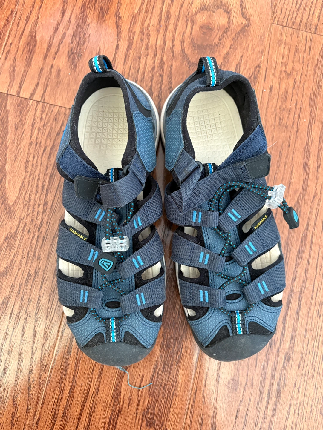 KEEN Kids Water Sandals Size 3 US