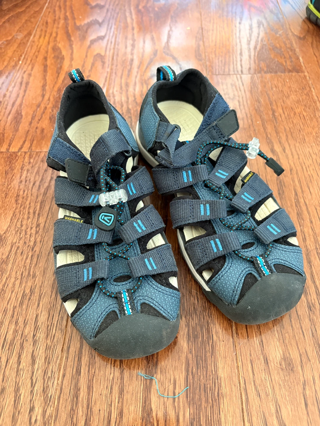 KEEN Kids Water Sandals Size 3 US - photo 2