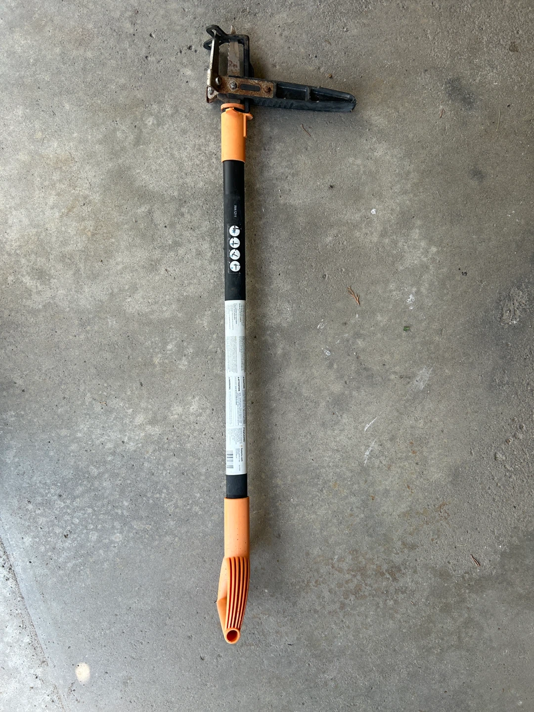 Weed puller with Softgrip handle