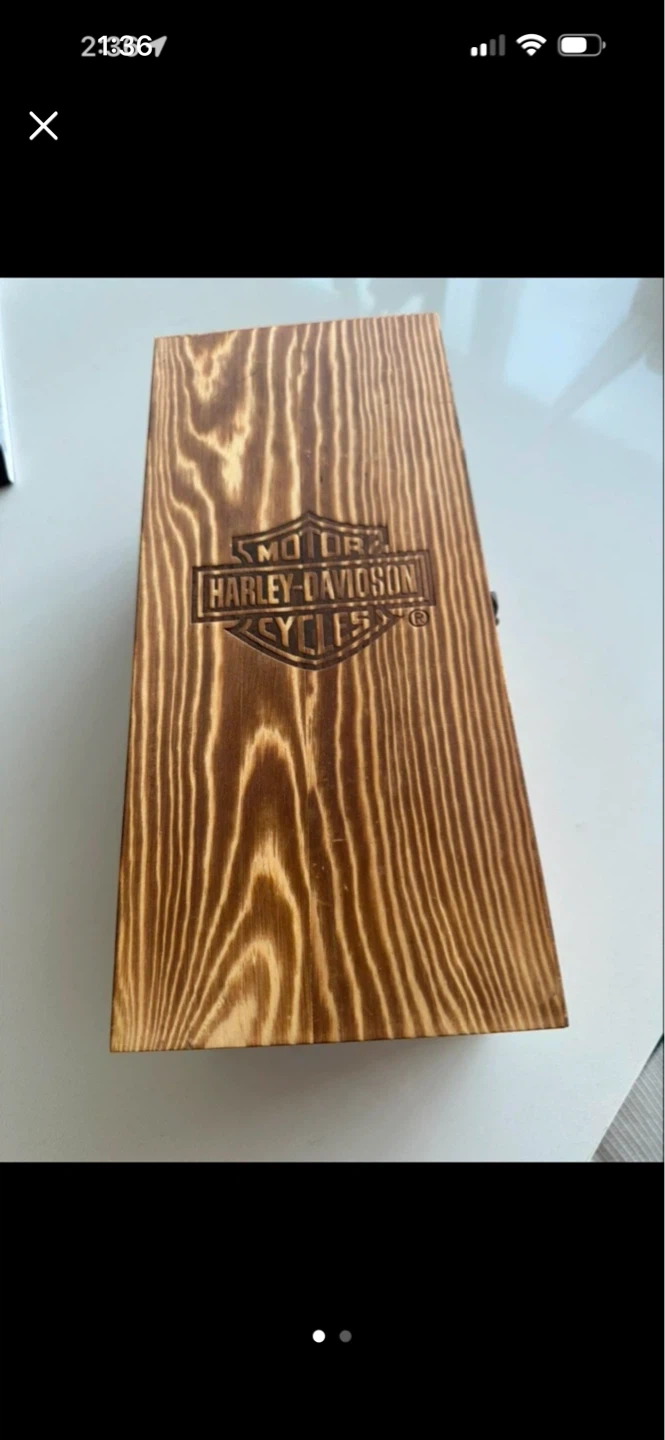 Harley-Davidson Glass Bottle in Wooden Box ⚽️