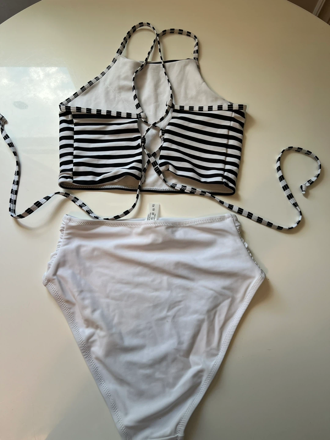 ⚽ New Striped Halter Bikini Set- XS - photo 2