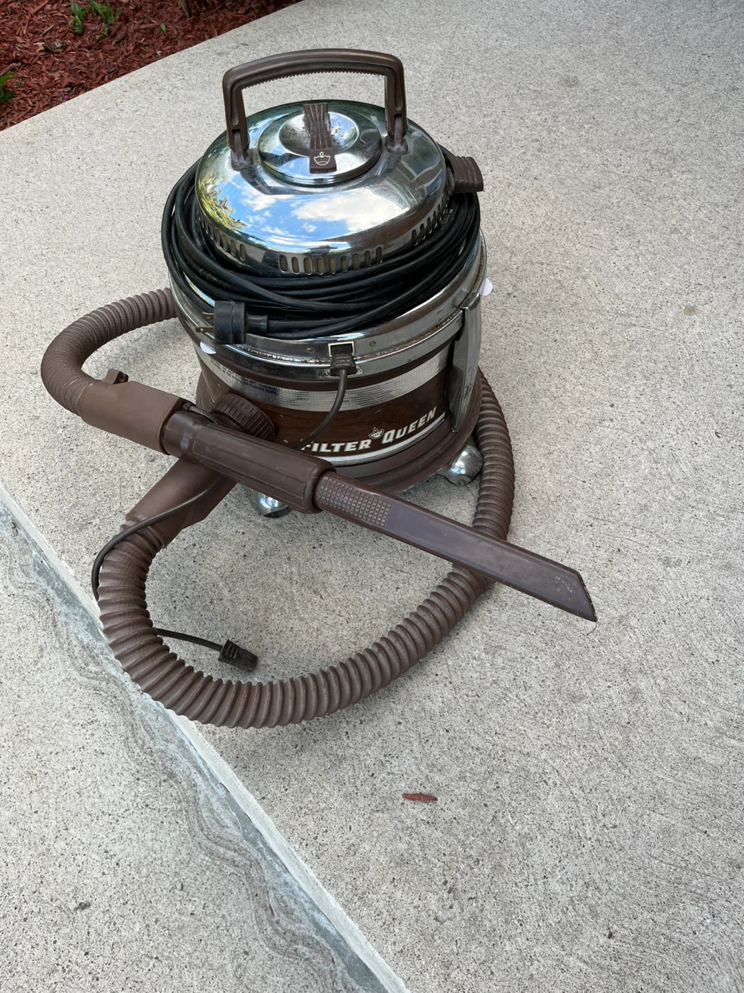 Filter Queen Vacuum Cleaner - photo 2