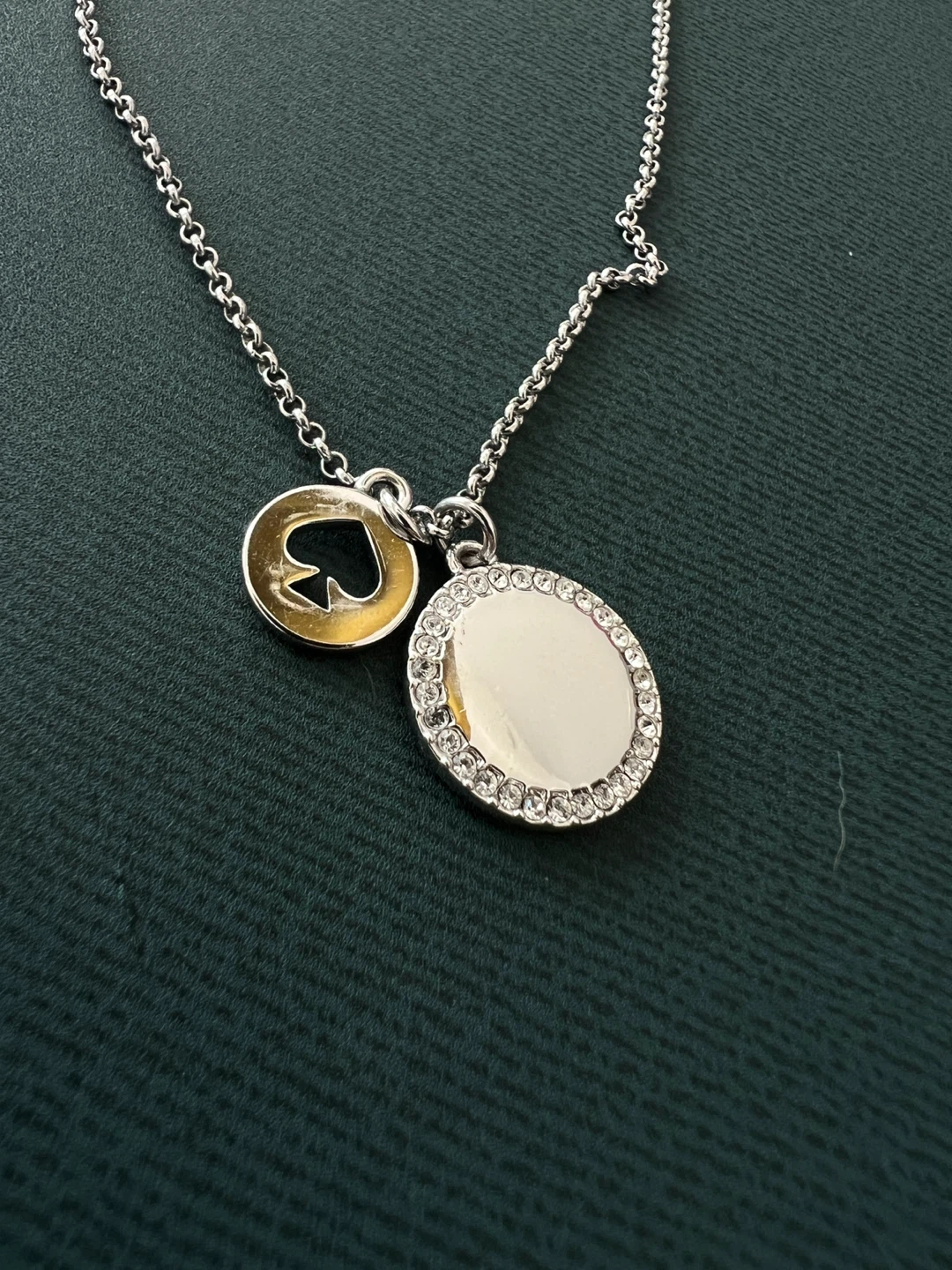 Kate Spade Pavé Circle Pendant Necklace — Never Worn - photo 3