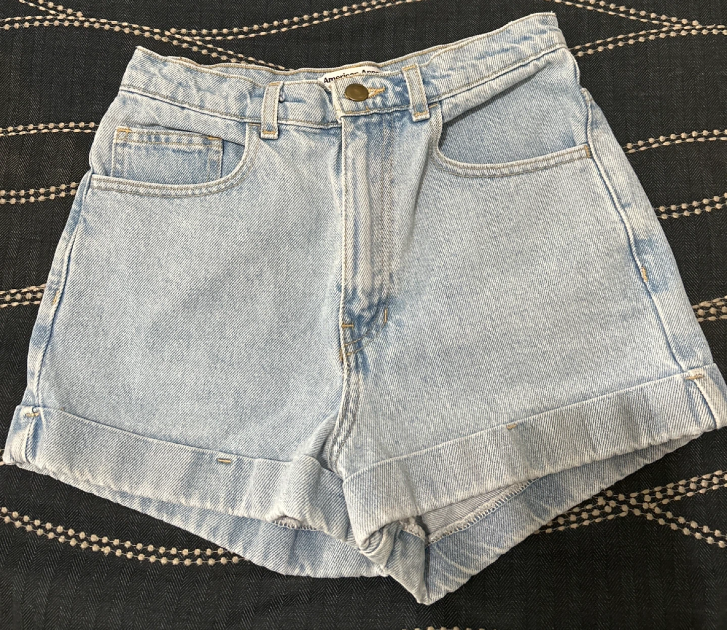American Apparel High-Waisted Light Wash Denim Shorts SZ 26 ⚽️