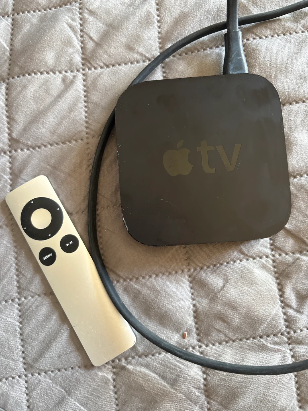 ⚽ Apple TV Remote - photo 3