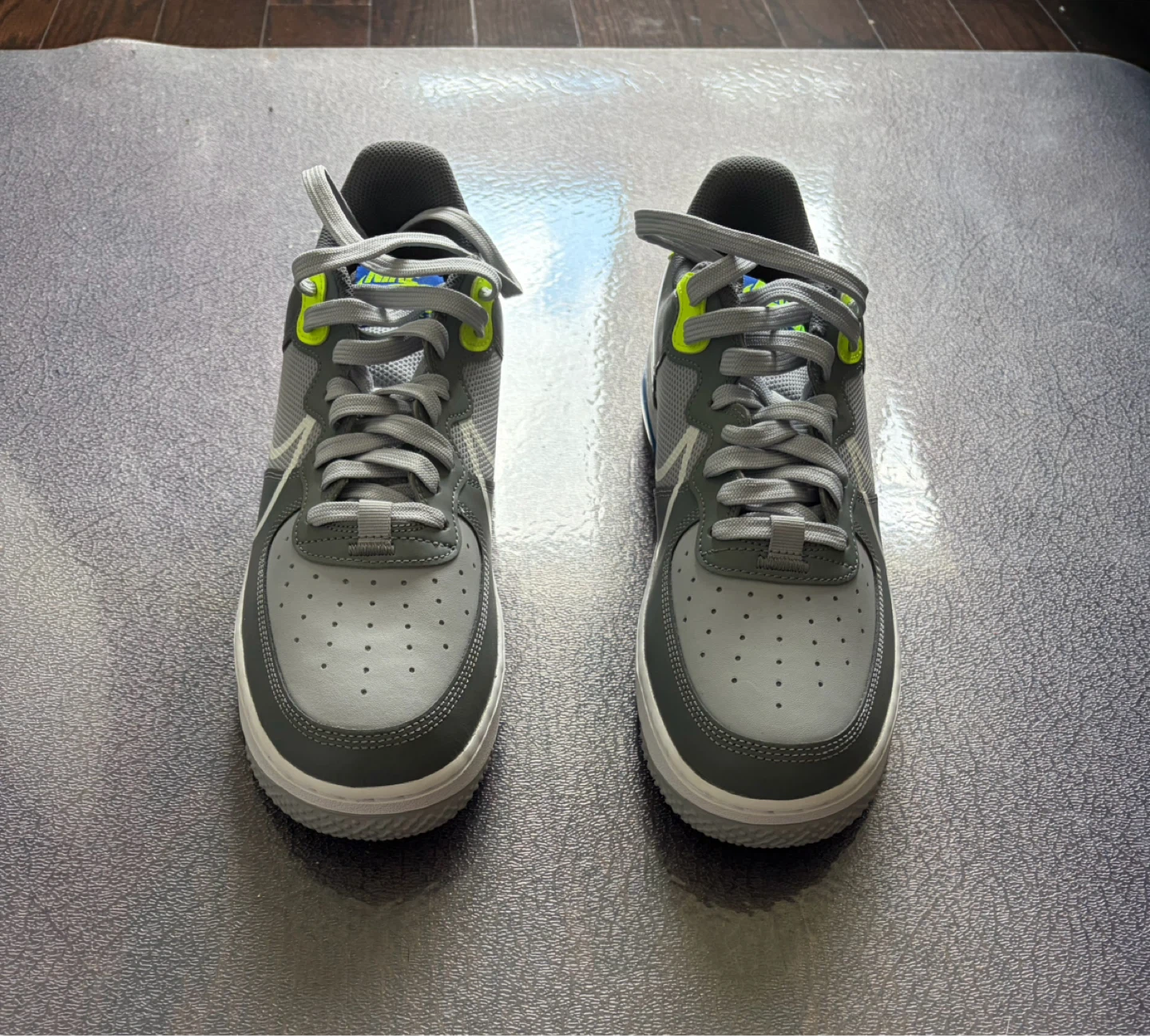 Nike Air Force 1 React Grey Neon - Size 10 - photo 2