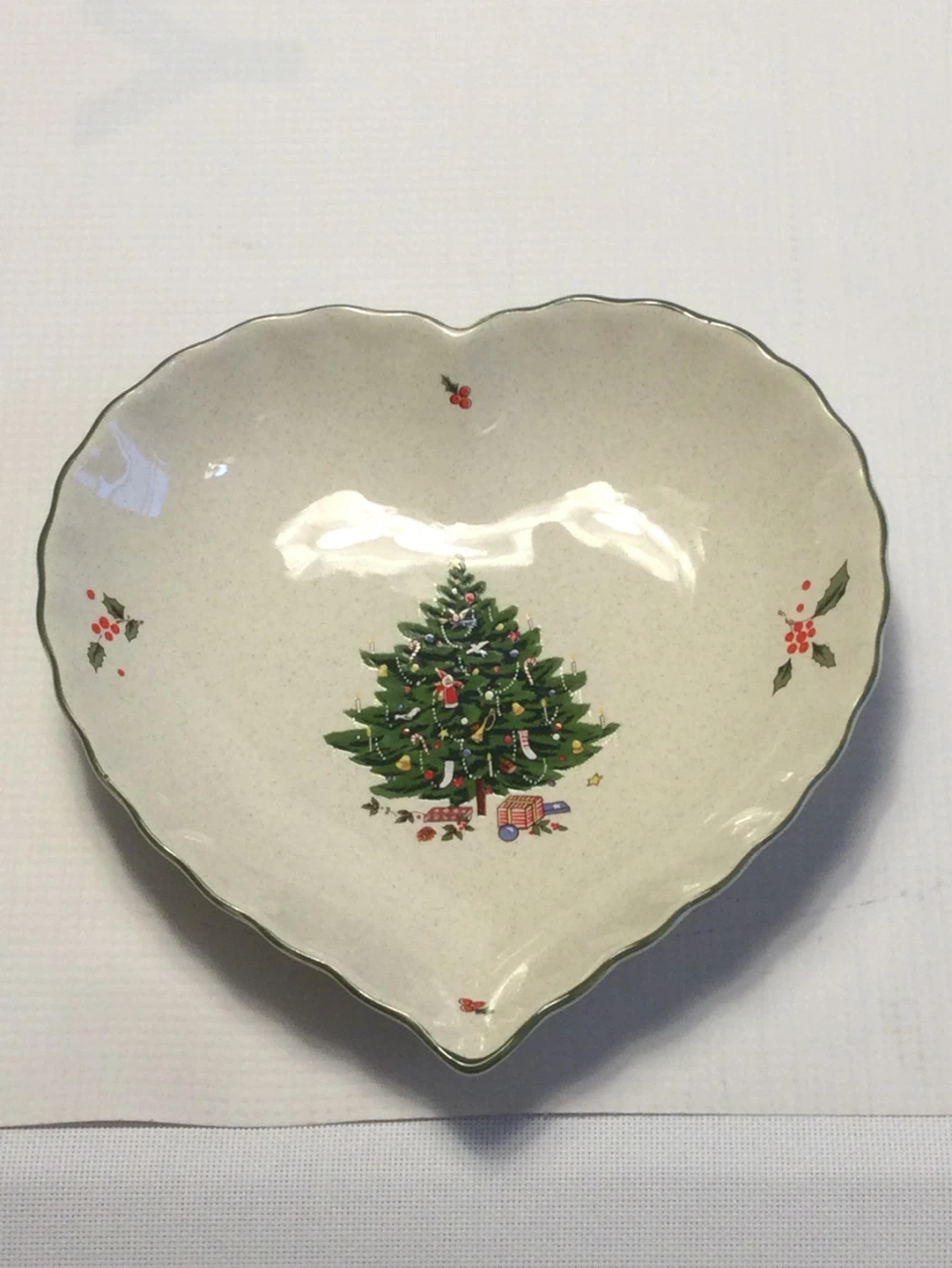 ⚽️Nova Studio Heart Shaped Holiday Dish - photo 5