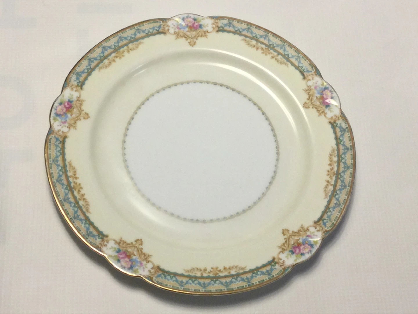⚽️Noritake China Dinner Plate