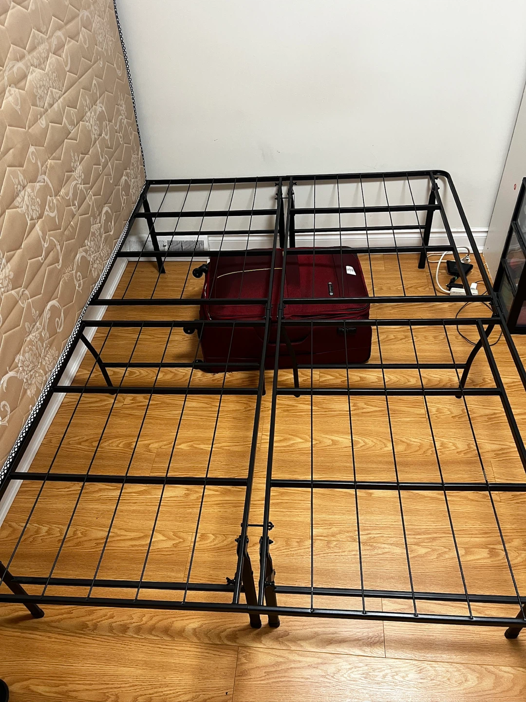 ZINUS SmartBase Queen Bed Frame - photo 2