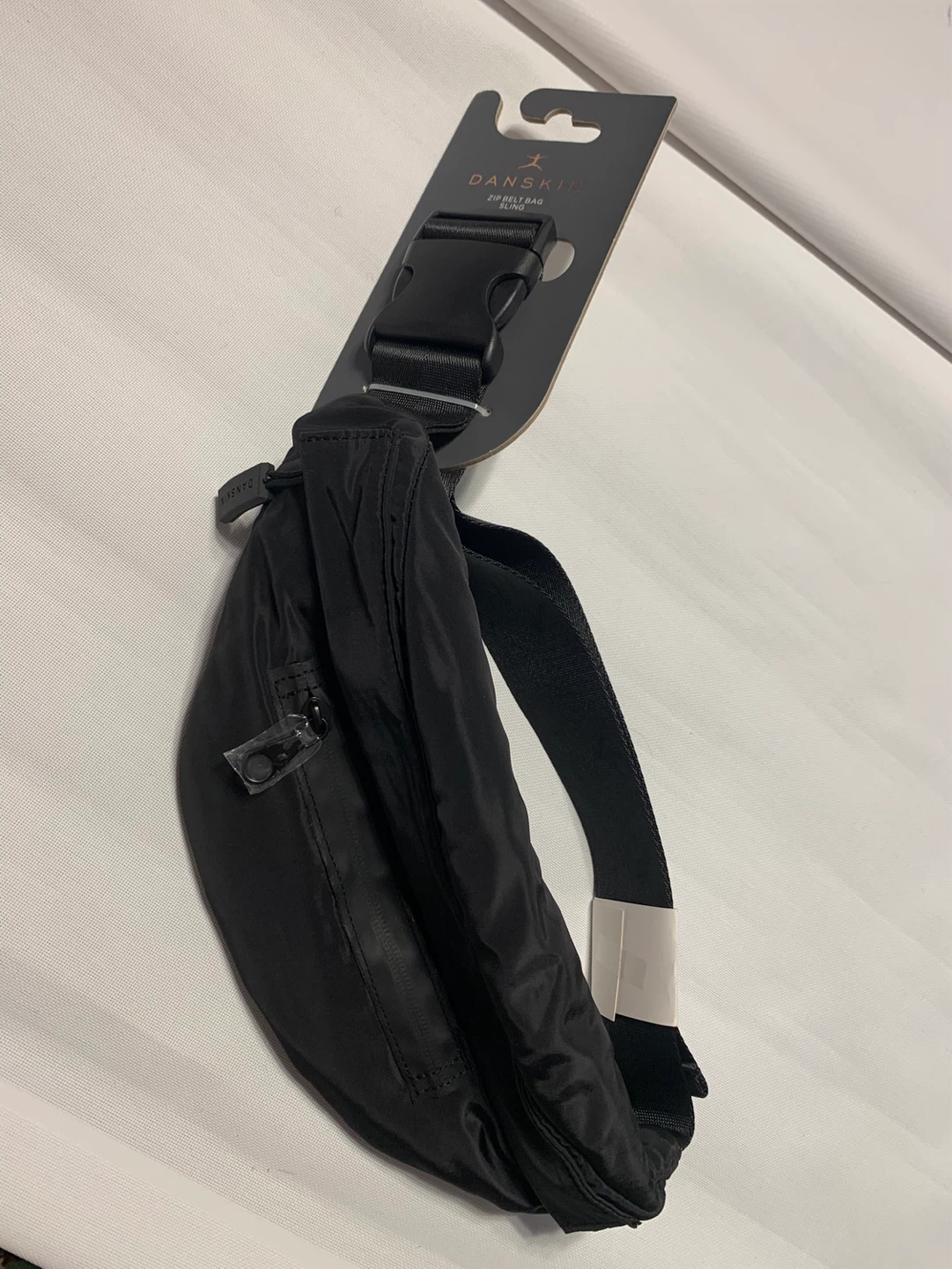 ⚽️Danskin Tyler Zip Belt Bag Sling - photo 2
