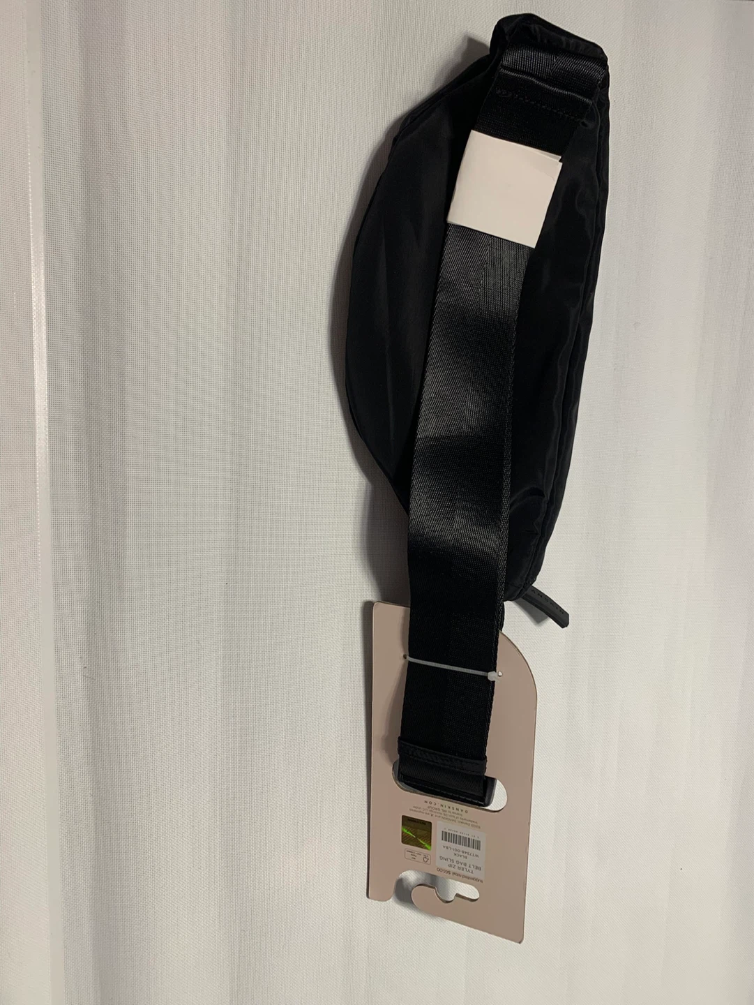 ⚽️Danskin Tyler Zip Belt Bag Sling - photo 4