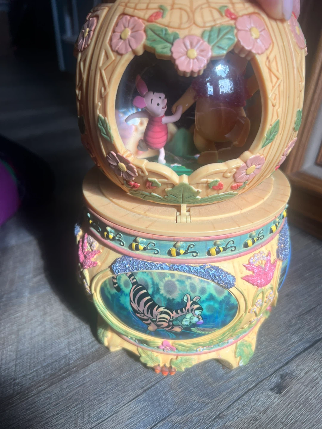 Winnie the Pooh and Piglet Musical Water Globe ⚽ - photo 5