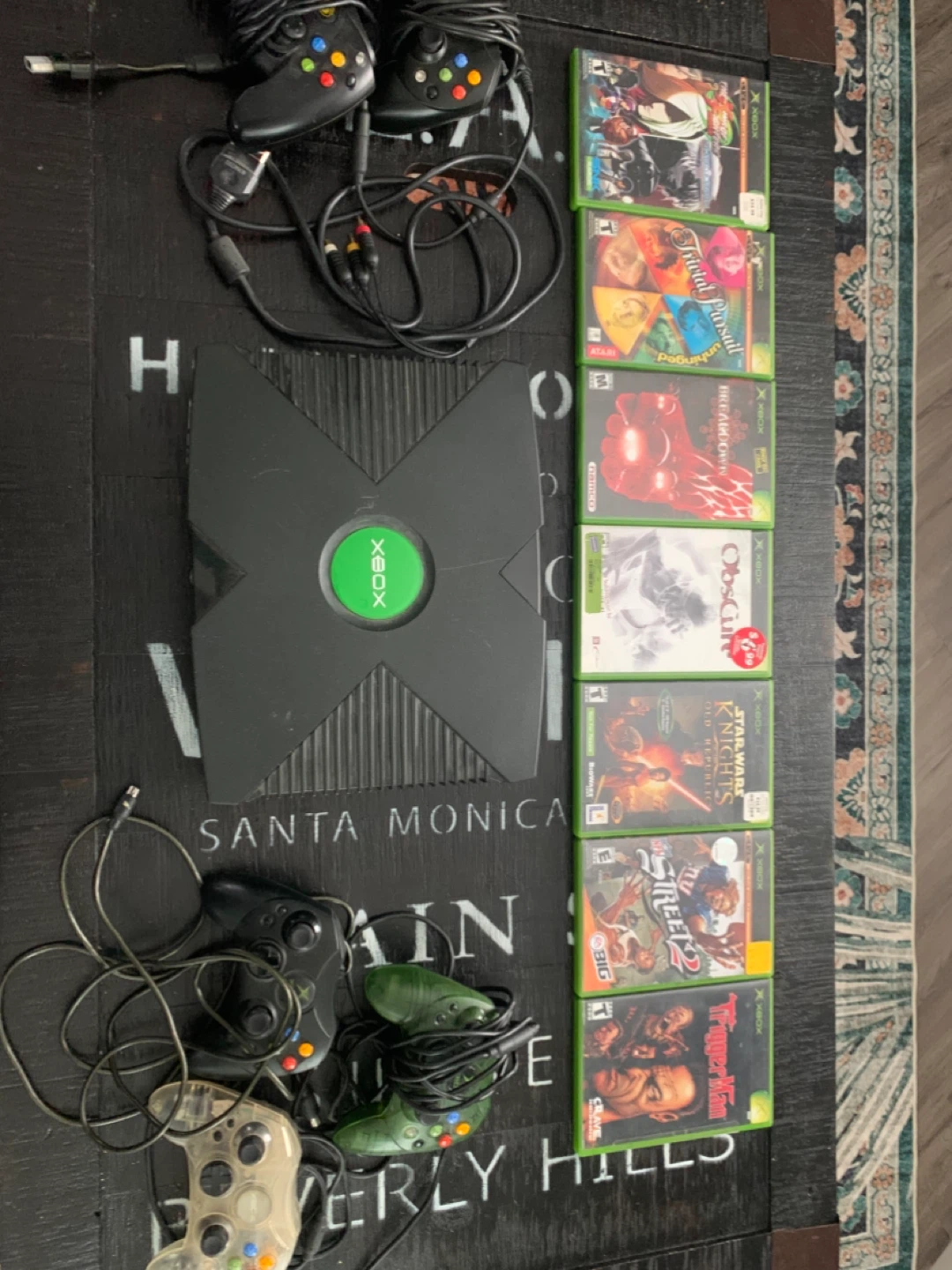Original Xbox Console Bundle with +8 Games and 5 Controllers