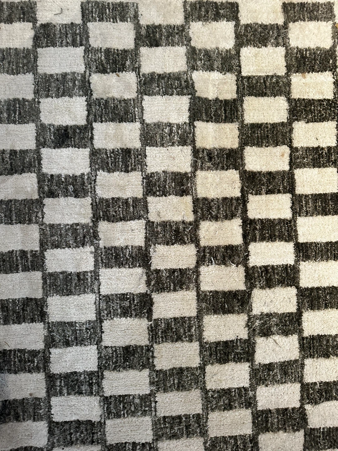 Checkerboard Area Rug - photo 2