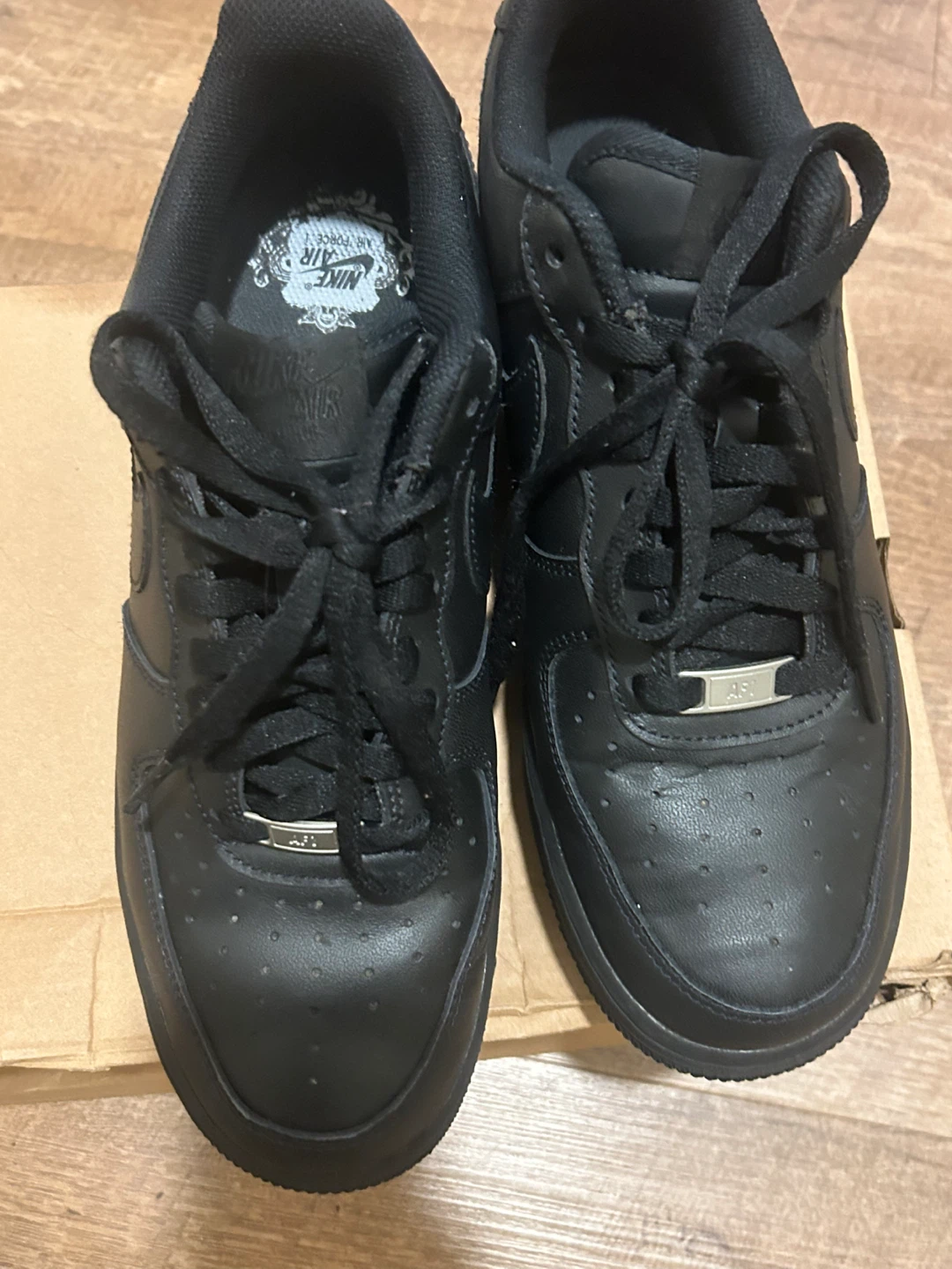 Nike Air Force 1 (Size 9.5) - photo 4