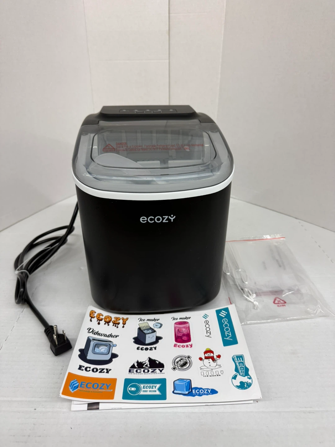 Ecozy Ice Maker Model IM-BS260C - photo 2
