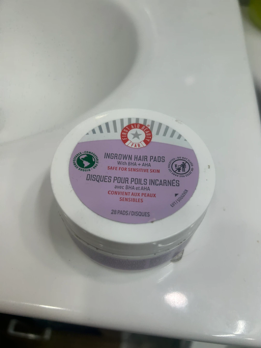 ⚽️First Aid Beauty Ingrown Hair Pads (28 Pads)