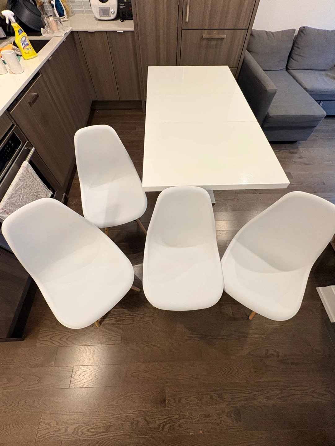 Set of 4 White Dining Chairs
