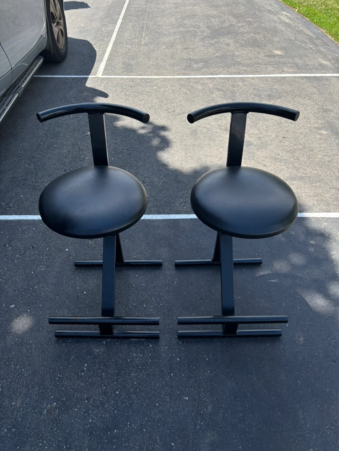 Set of 2 Black Stools ⚽️