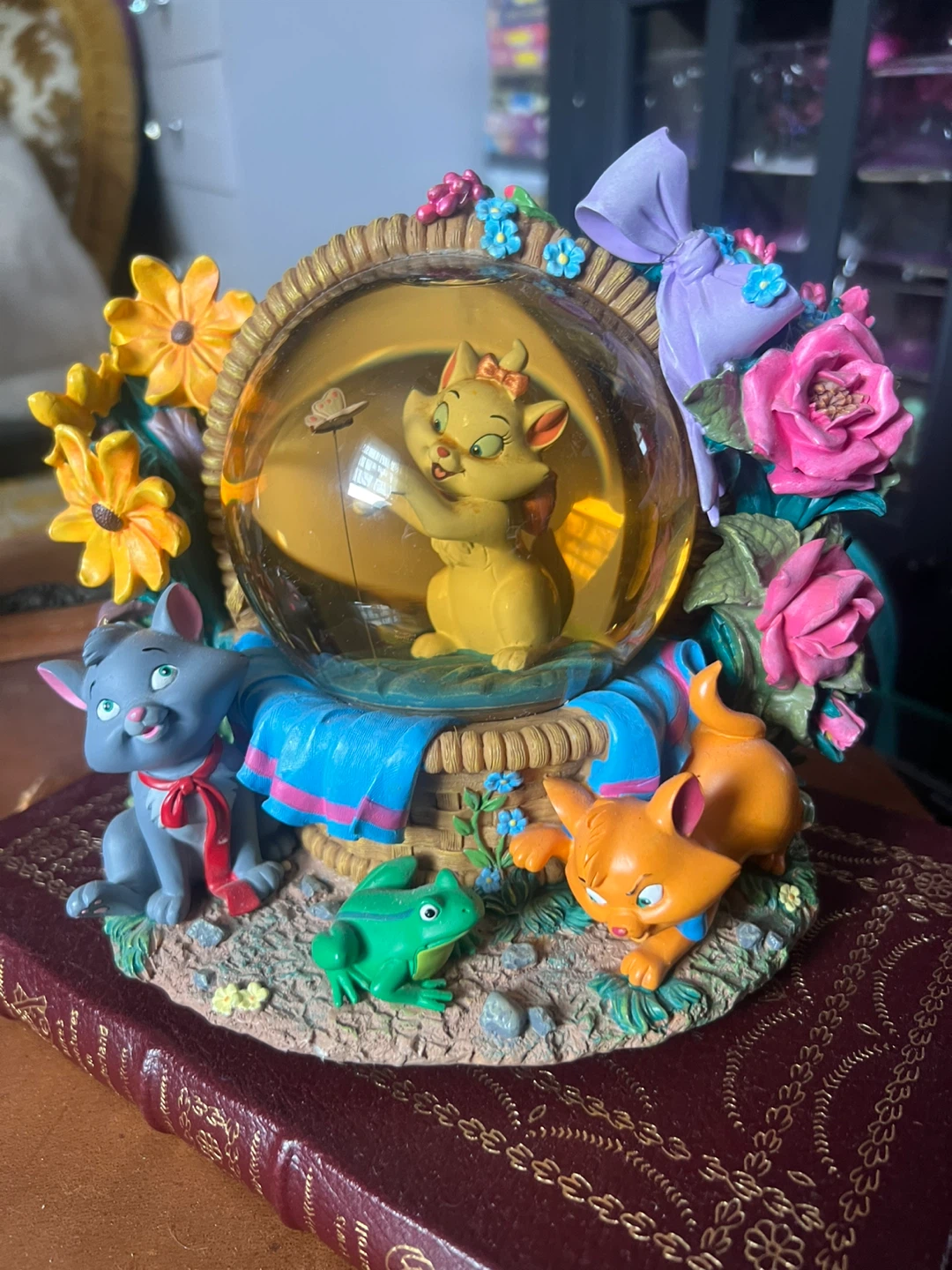 Disney Aristocats Marie Snow Globe ⚽ - photo 2