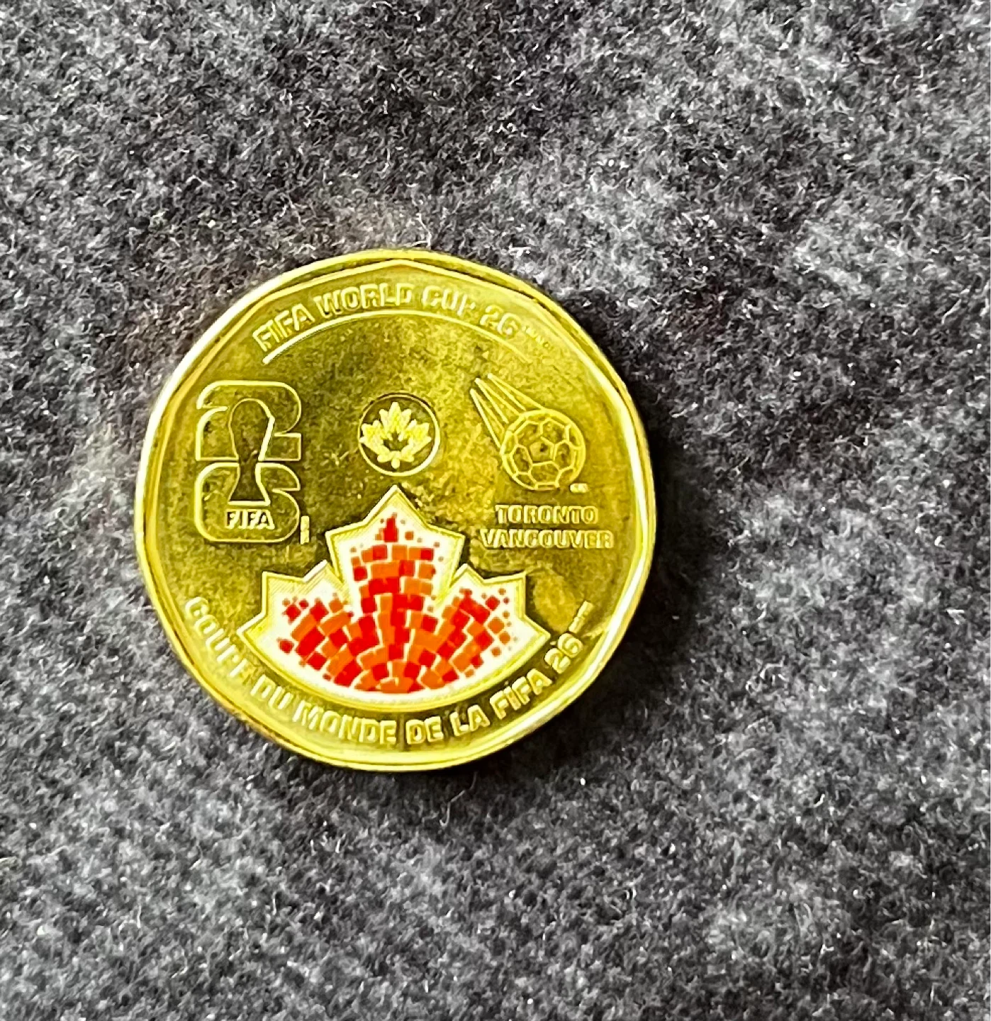 FIFA World Cup 2026 Commemorative Coin - photo 3