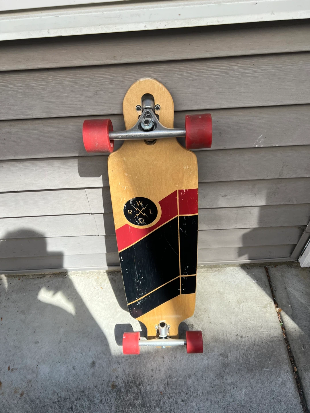 Skate board