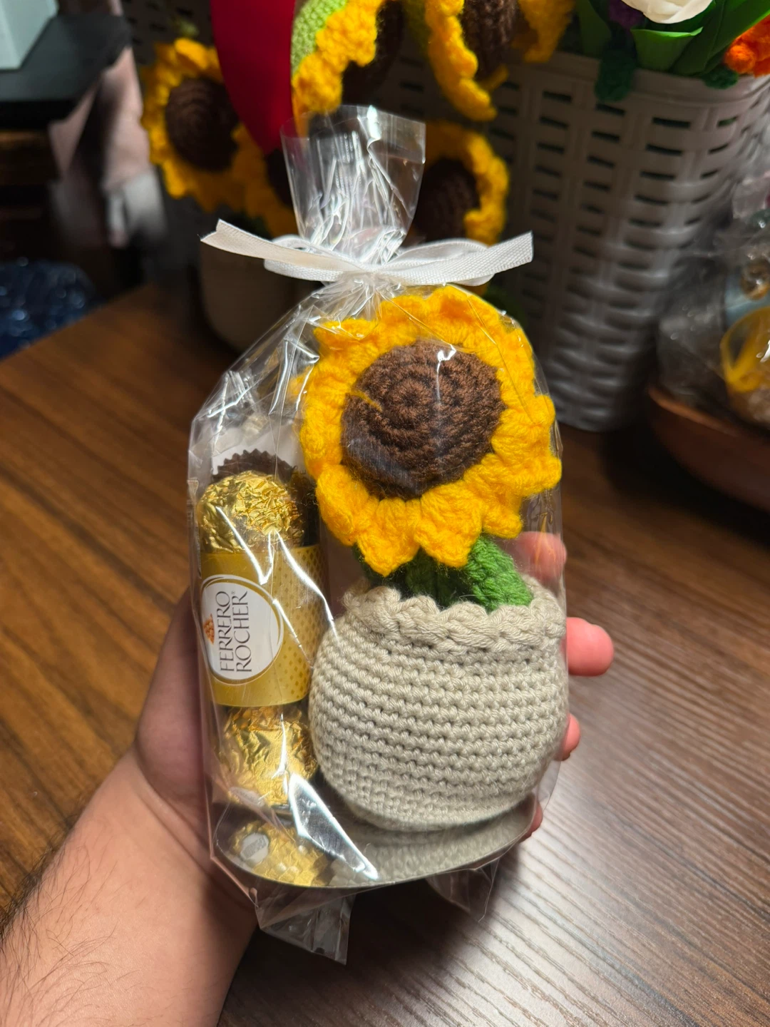 Crocheted Sunflower Bouquet ⚽