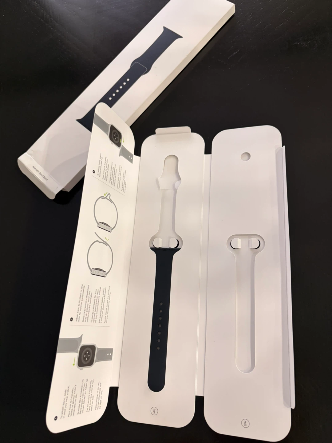 M/L 40mm Apple Watch Sport Band - Midnight Sport Band ⚽️
