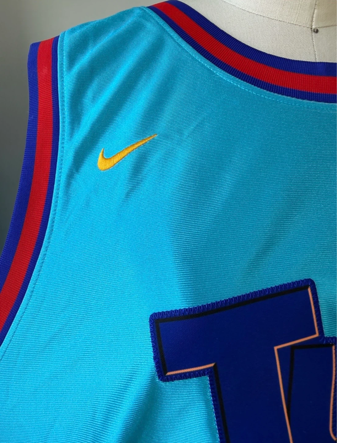 ⚽️Nike LeBron James Tune Squad Basketball Jersey size XL - photo 4