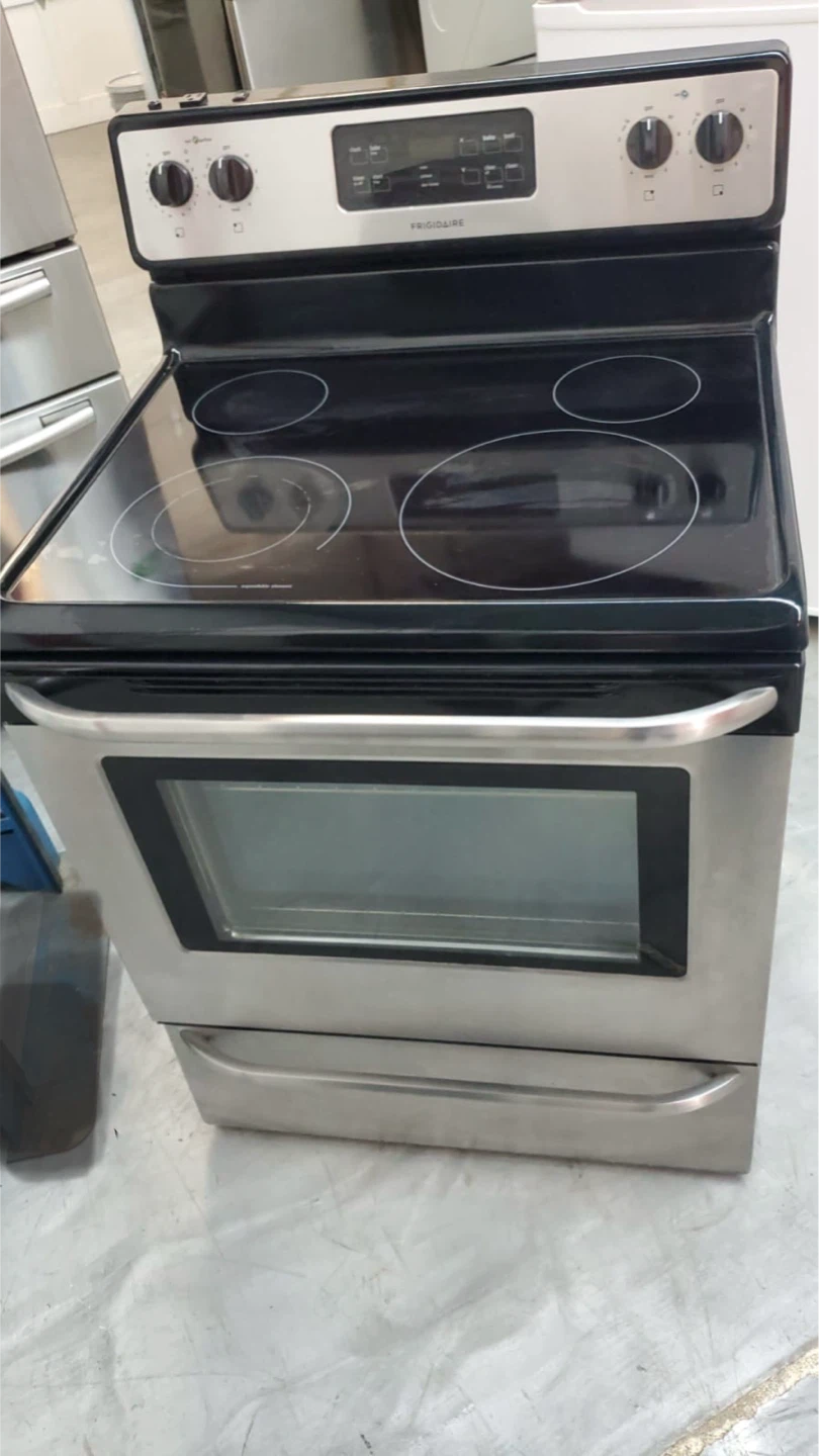 Frigidaire Electric Range with Oven
