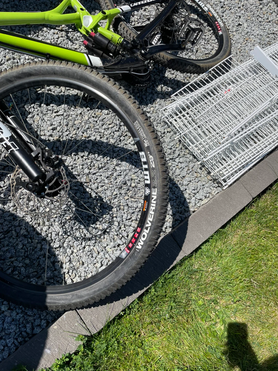 Cannondale Trigger Mountain Bike - photo 3
