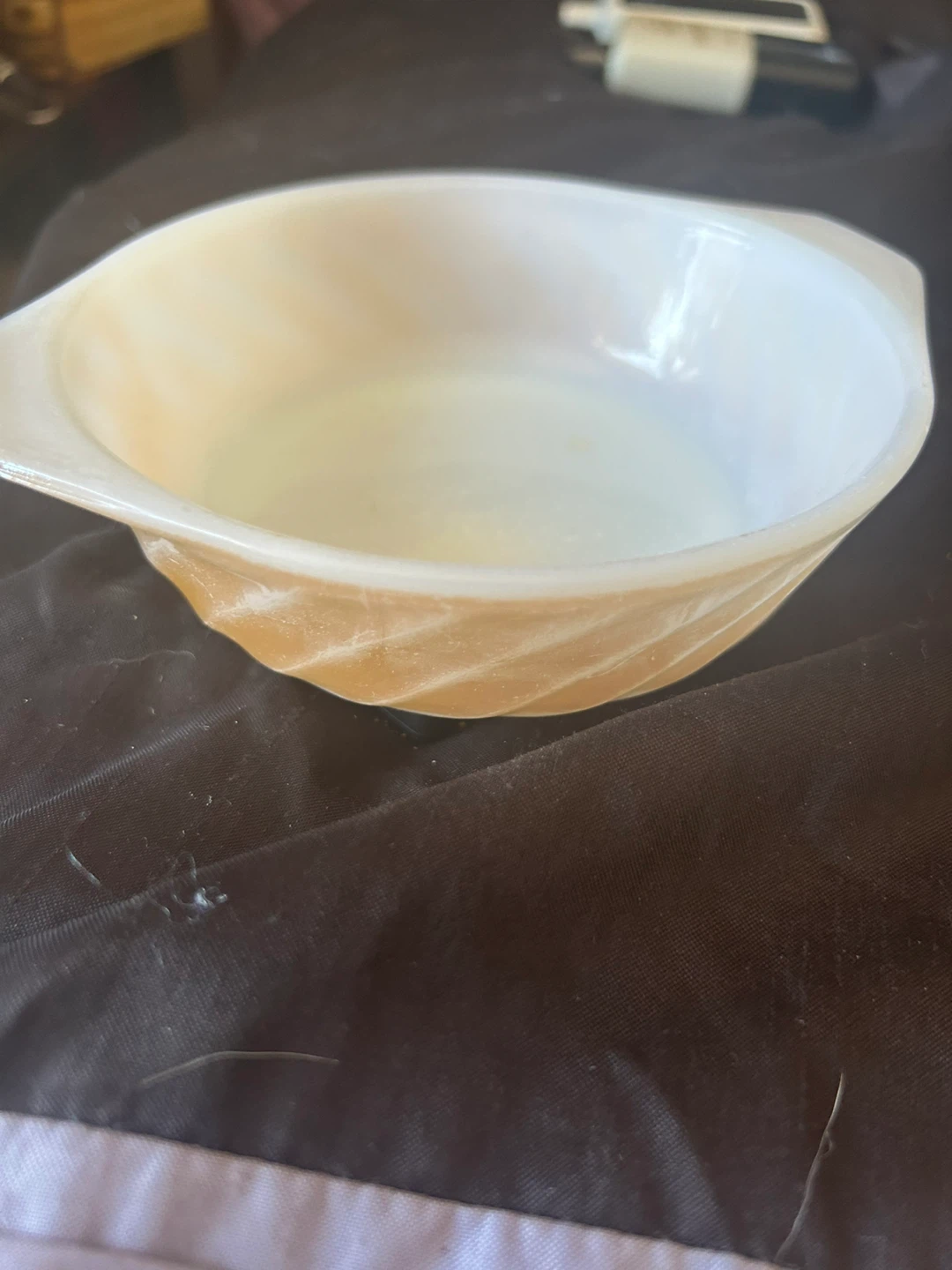 Anchor Hocking Fire KingSwirl Milk Glass Casserole Dish⚽️ - photo 4