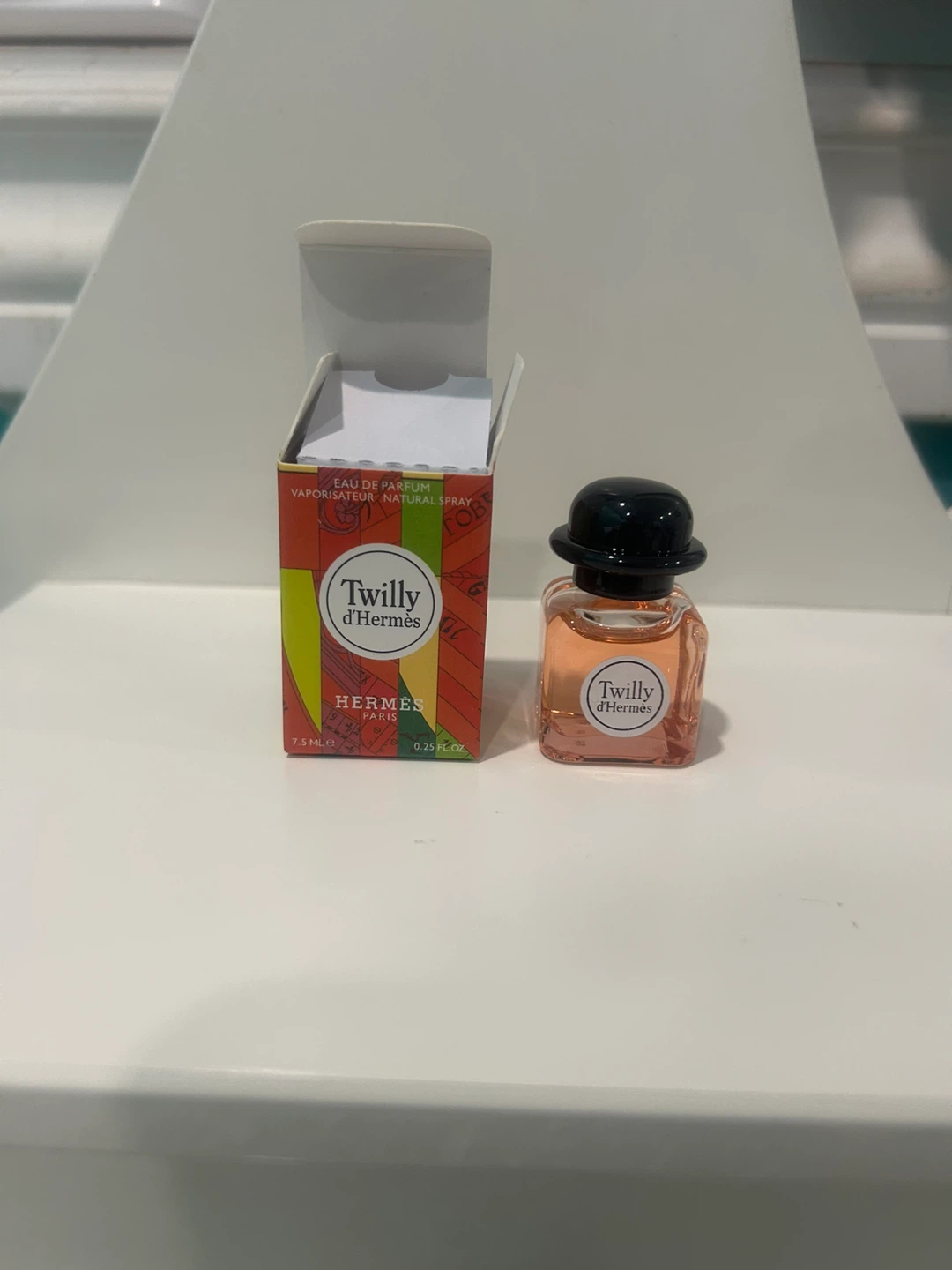 ⚽️Hermès Twilly d'Hermès Eau de Parfum Travel Spray 7.5 ML