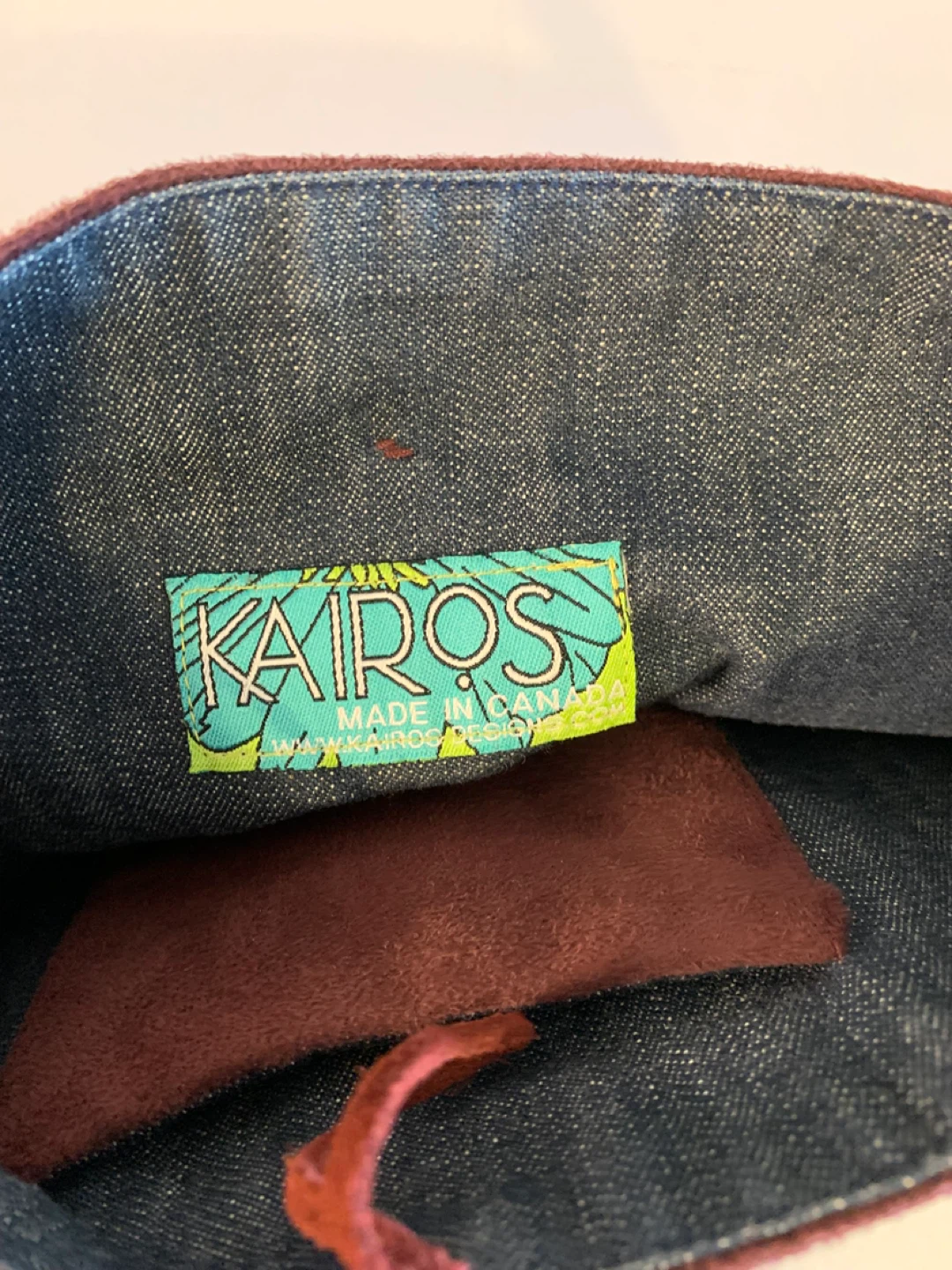 ⚽️ Kairos Made in Canada Mini Bag with Hummingbird Design - photo 2