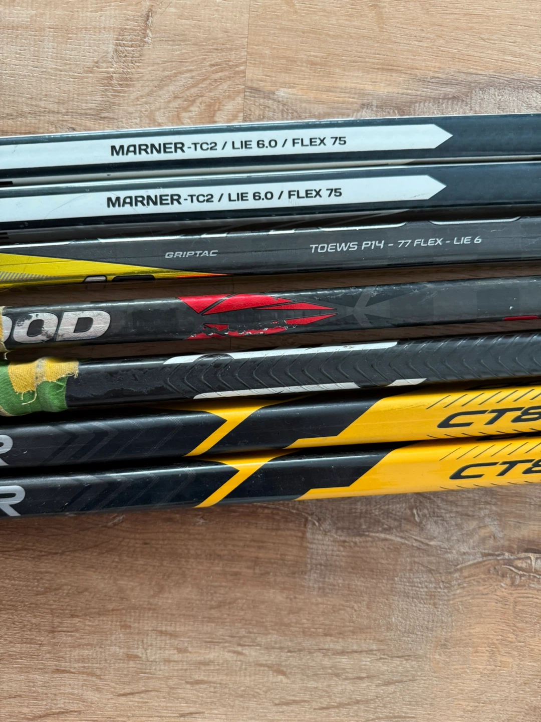 Lot of 7 Senior(RH) Hockey Sticks – True, Bauer, STX, Sherwood - photo 5