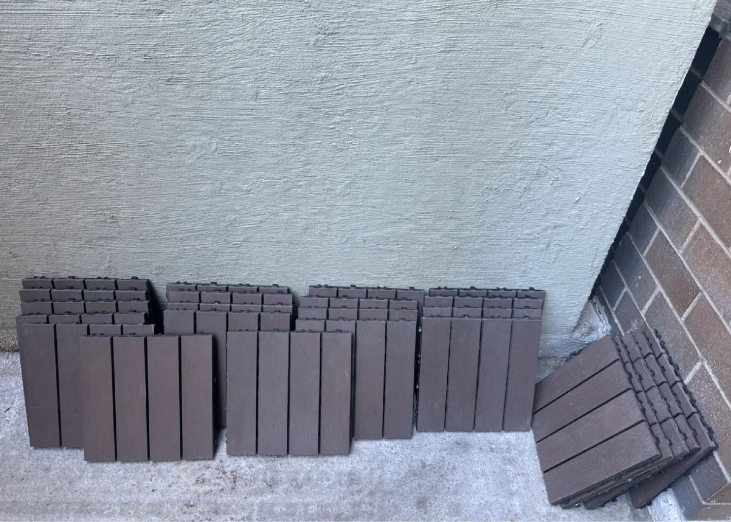 85 Composite Interlocking Deck Tiles 12x12” EA (85 s ft) Brown