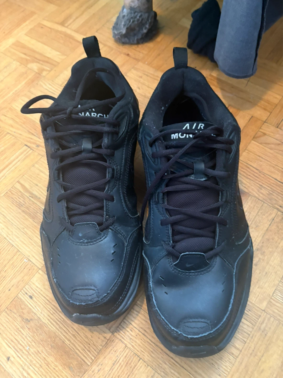 Nike Air Monarch IV Men's Shoes - photo 2
