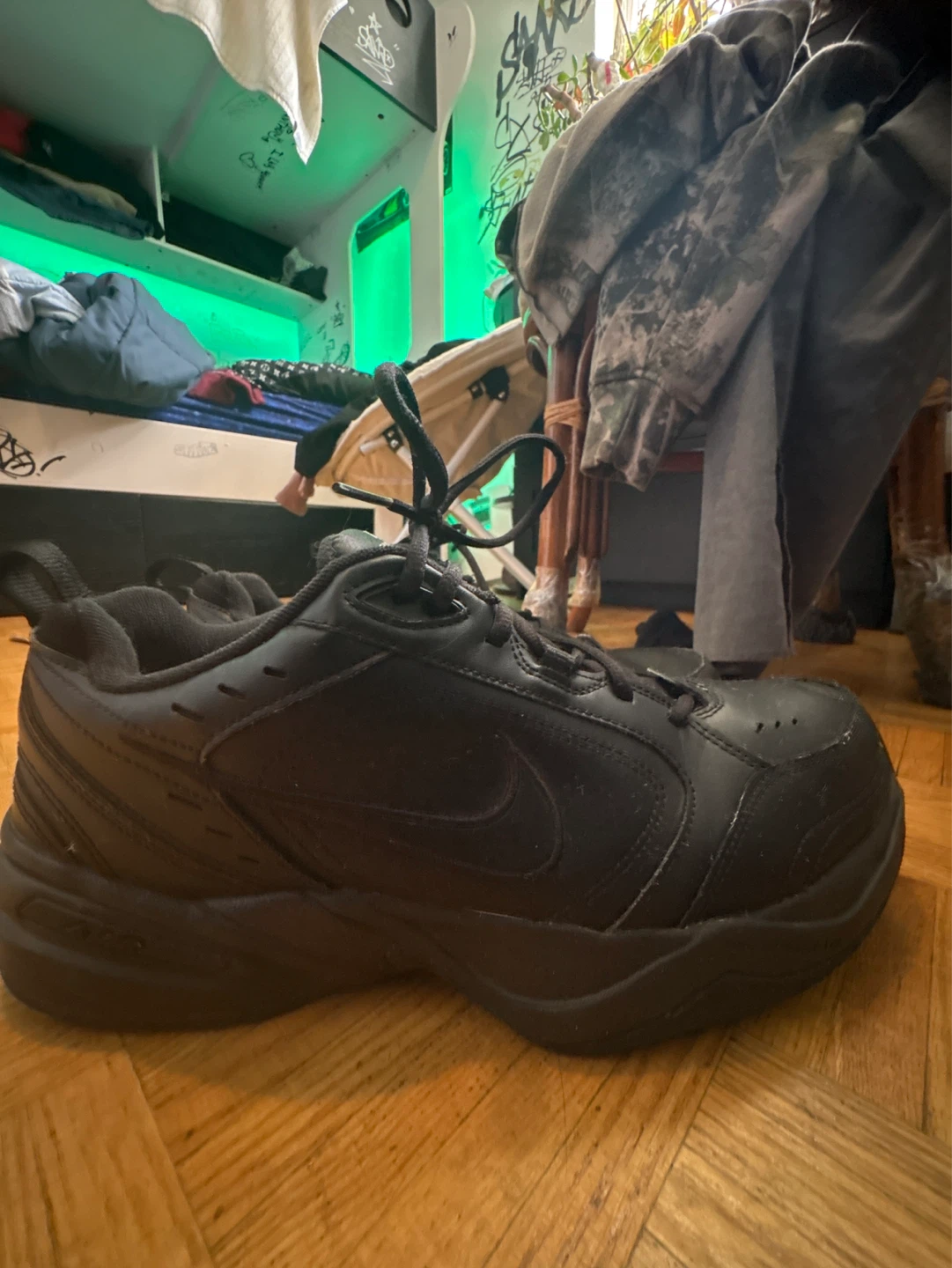 Nike Air Monarch IV Men's Shoes - photo 3