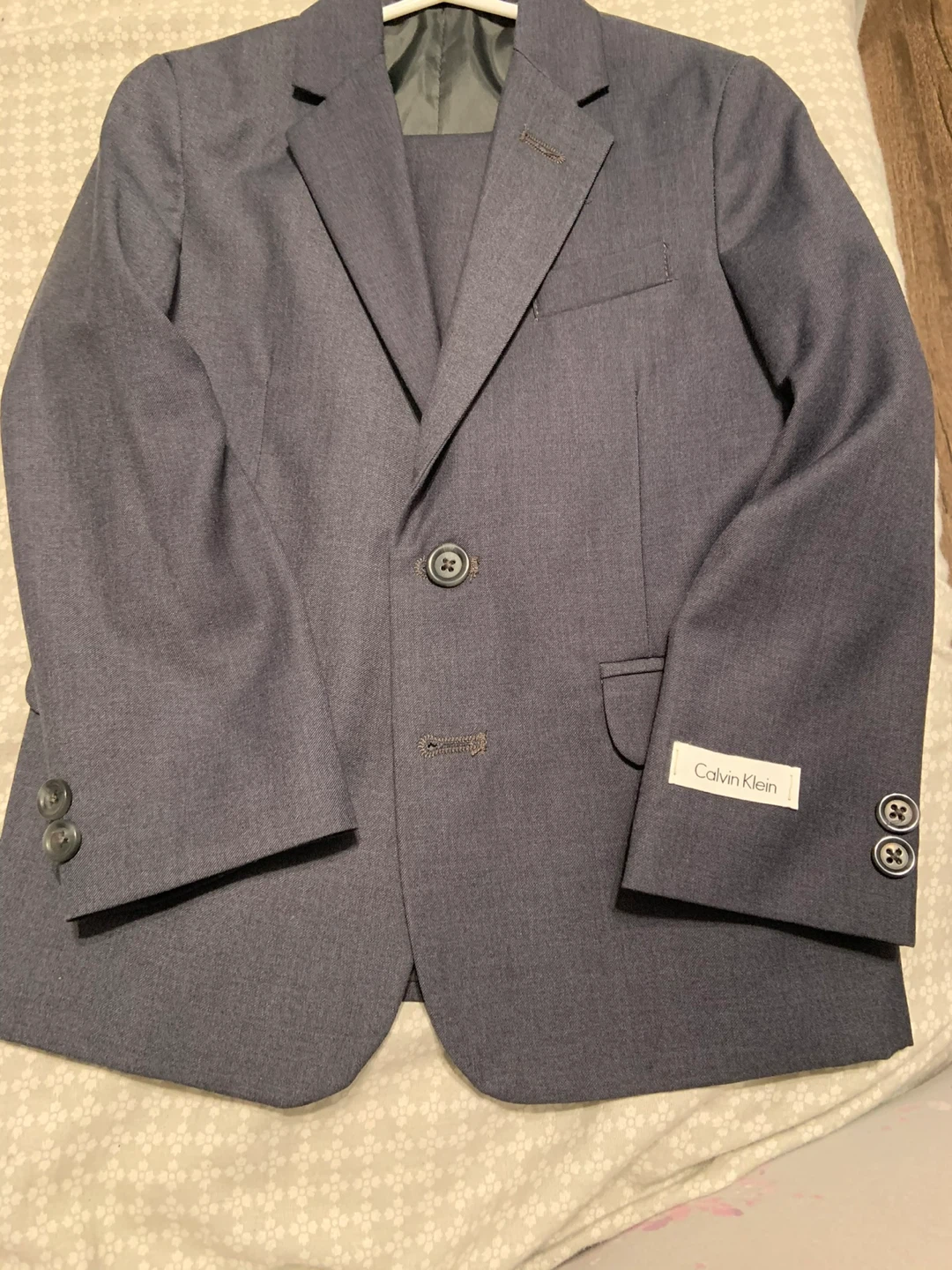 Calvin Klein Suit Set - Boys Size 6 - photo 4