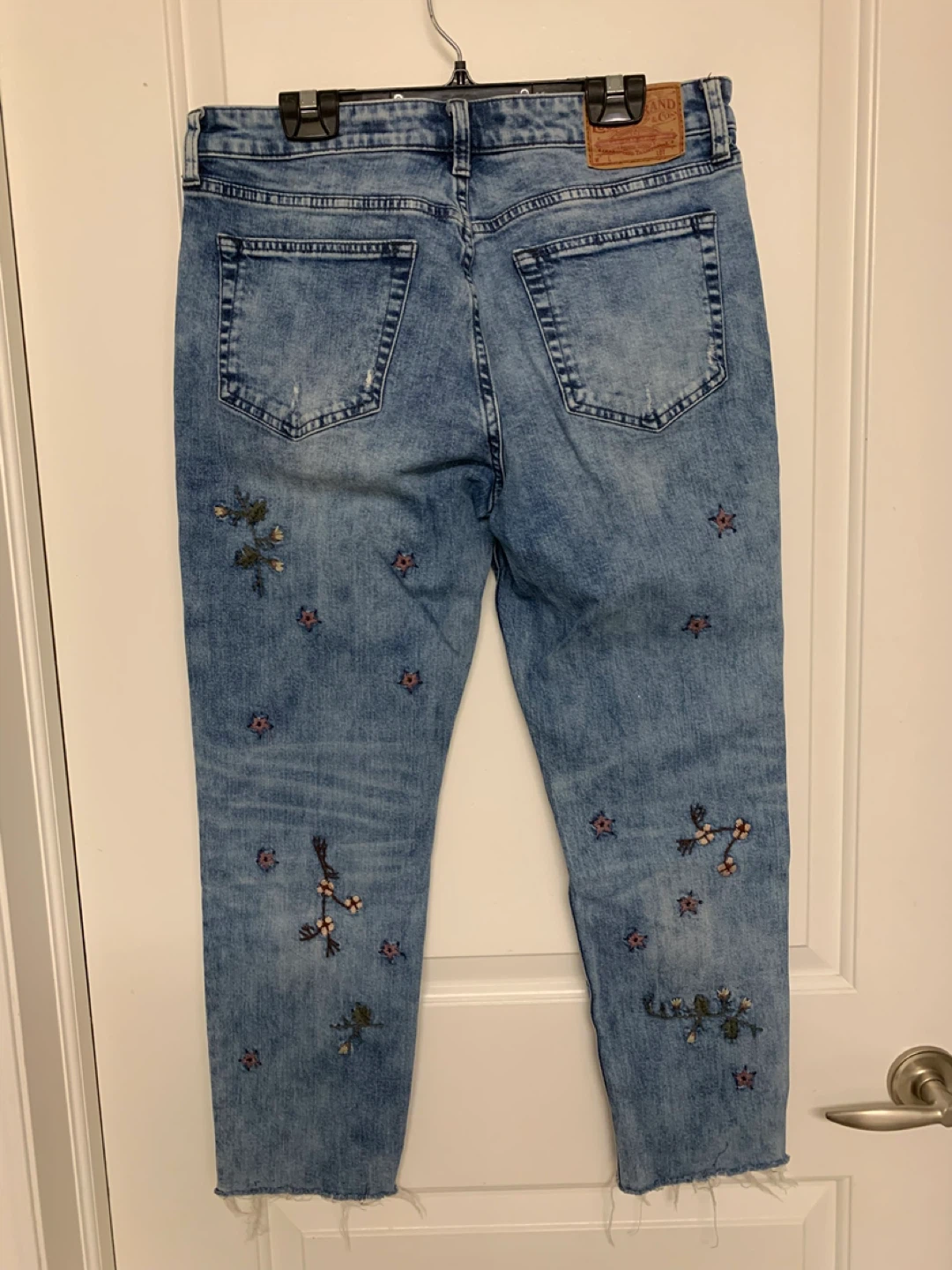 ⚽️ Lucky Brand Embroidered Jeans Size 8/29 - photo 2