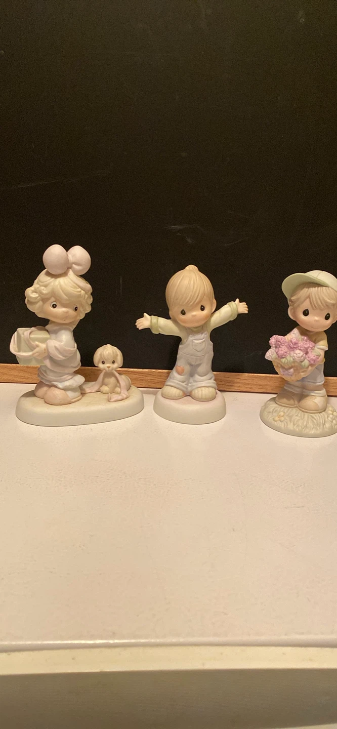 Precious Moments Figurines Collection