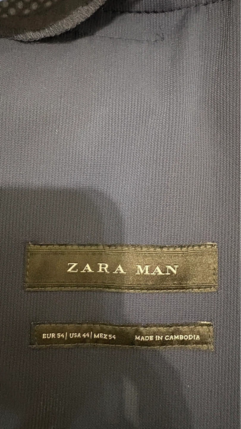 Zara Men’s Navy Blue Suit - photo 3