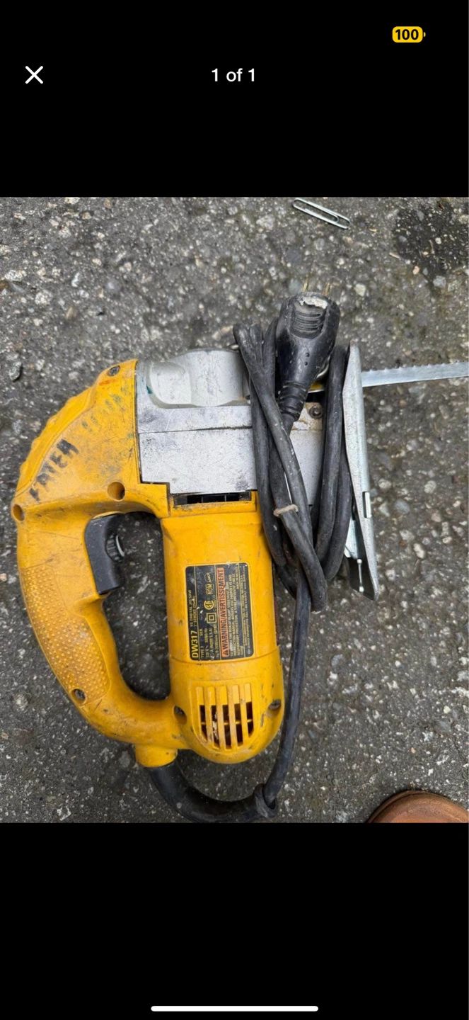 DEWALT DW317 Jigsaw